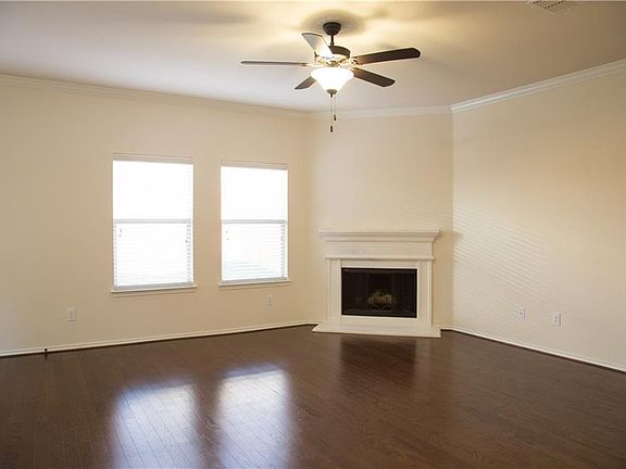 4th image of 4304 Coney Island Dr