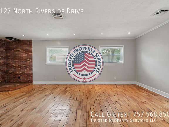 5th image of 3127 N Riverside Dr