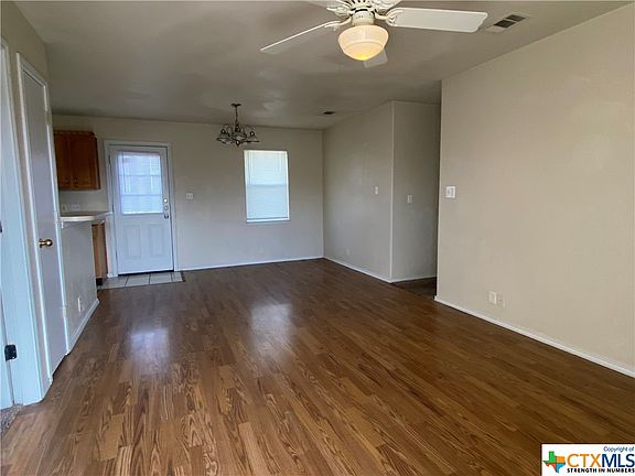 4th image of 213 Ronald Dr