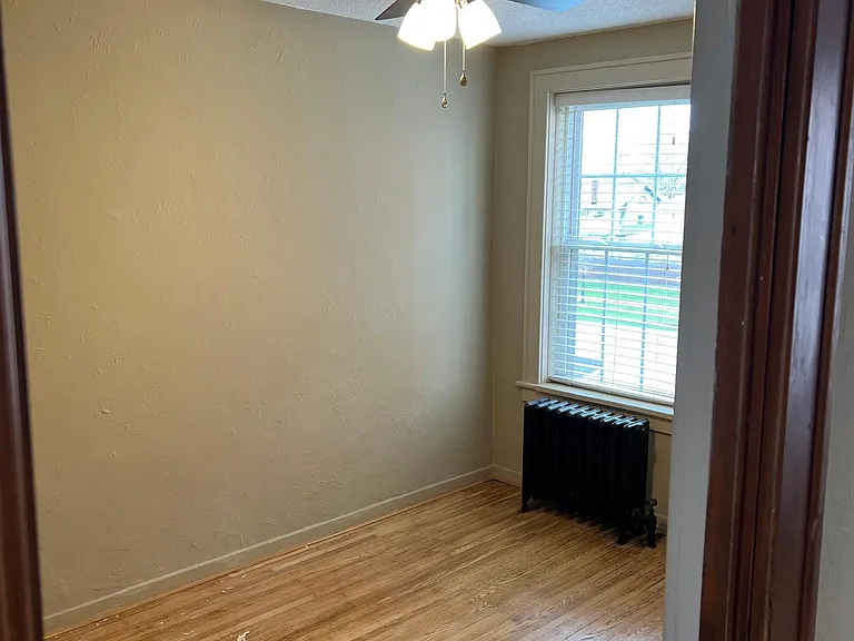 1054 Kenmore Ave #12 — Photo 6