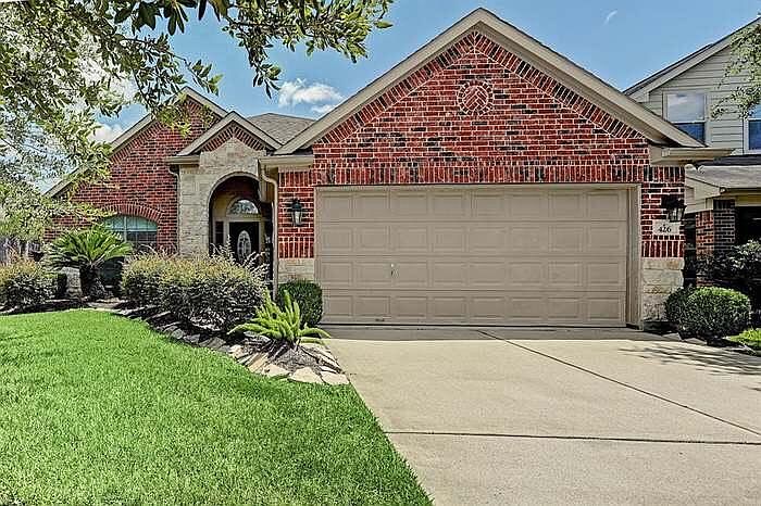 1st image of 426 Sandstone Creek Ln