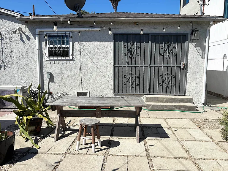 5931 Comey Ave — Photo 26
