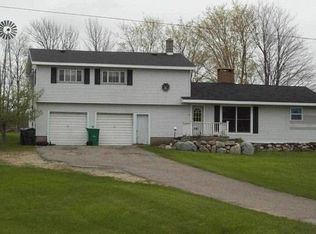 05806 Us 31 S, Charlevoix, MI 49720