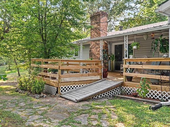 4th image of 118 Ravine Dr