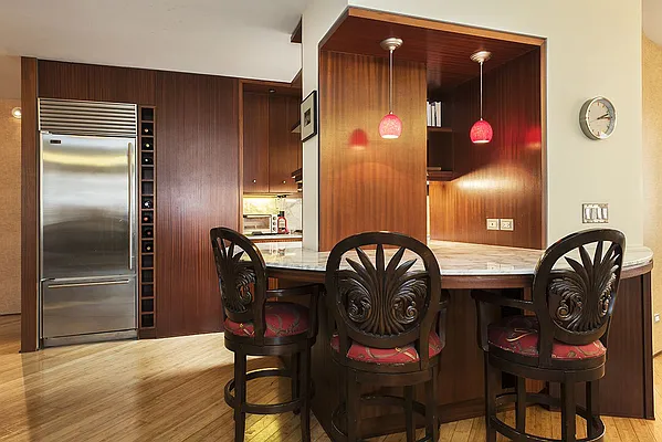 Sold by Thrasher Real Estate | media 2