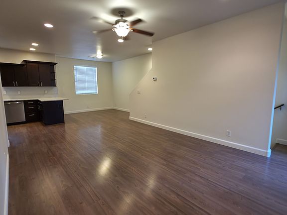 4th image of 2512 W Pikes Peak Dr #1