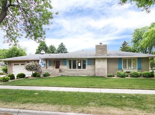 2503 13th St S, Moorhead, MN 56560
