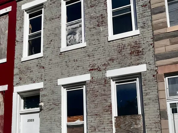 2533 Francis St, Baltimore, MD 21217