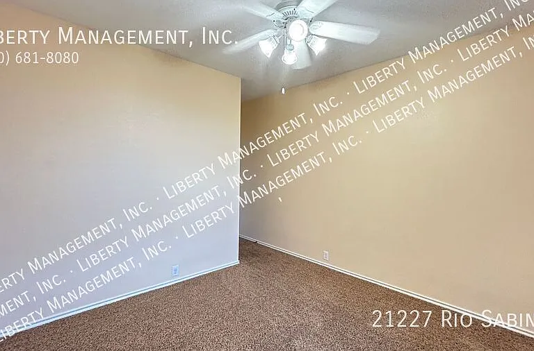 21227 Rio Sabinal — Photo 13