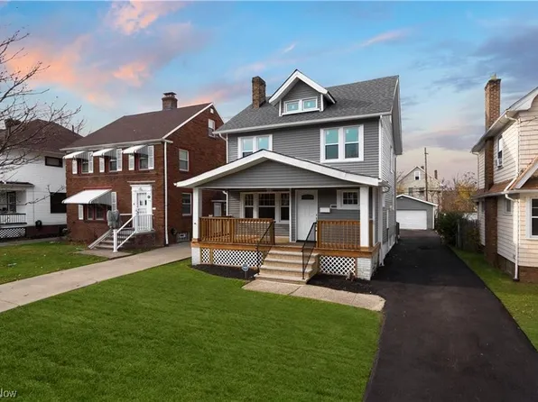 956 Nela View Rd, Cleveland Heights, OH 44112