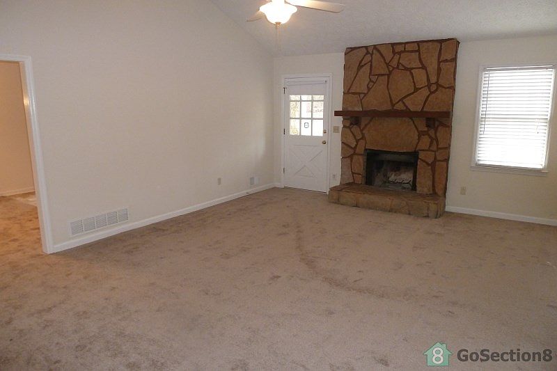 2nd image of 593 Teague Dr NW