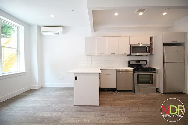 Rented by Next Door Realty NYC | media 2