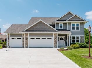 W137S9743 Kramer Ct, Muskego, WI 53150