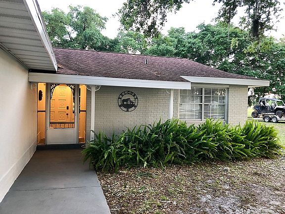 2nd image of 25310 Oakmont Dr