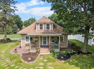 97 Russell St, Peabody, MA 01960