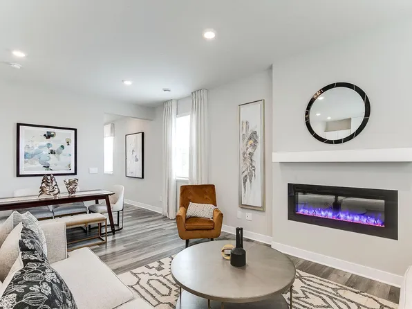 5119 Stable View Dr, Woodbury, MN 55129