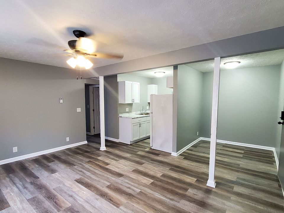 1st image of 1730 G St APT 9