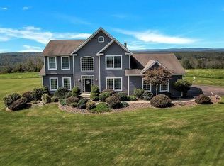 225 Beech Grove Rd, Honesdale, PA 18431