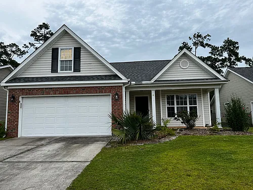 108 Lakeside Green Dr Photo 1