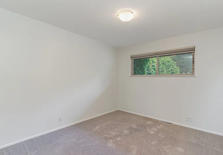 8612 21st Ave NW — Photo 16