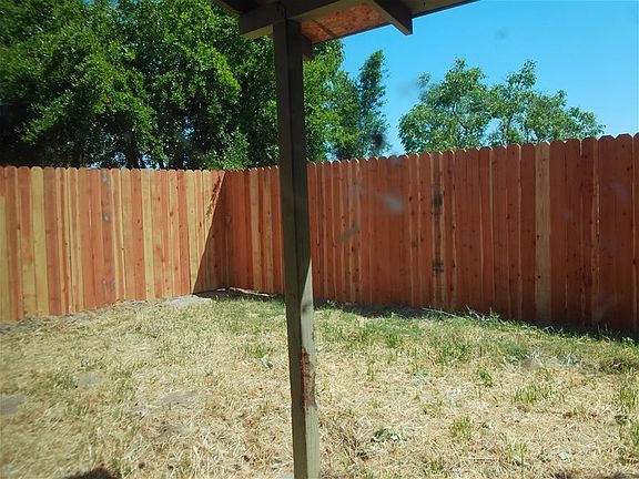 5th image of 1852 Hile Ave