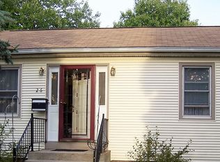 26 Hartford Ct, Groton, CT 06340