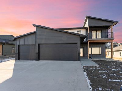 1529 W Burton Dr, Brandon, SD, 57005