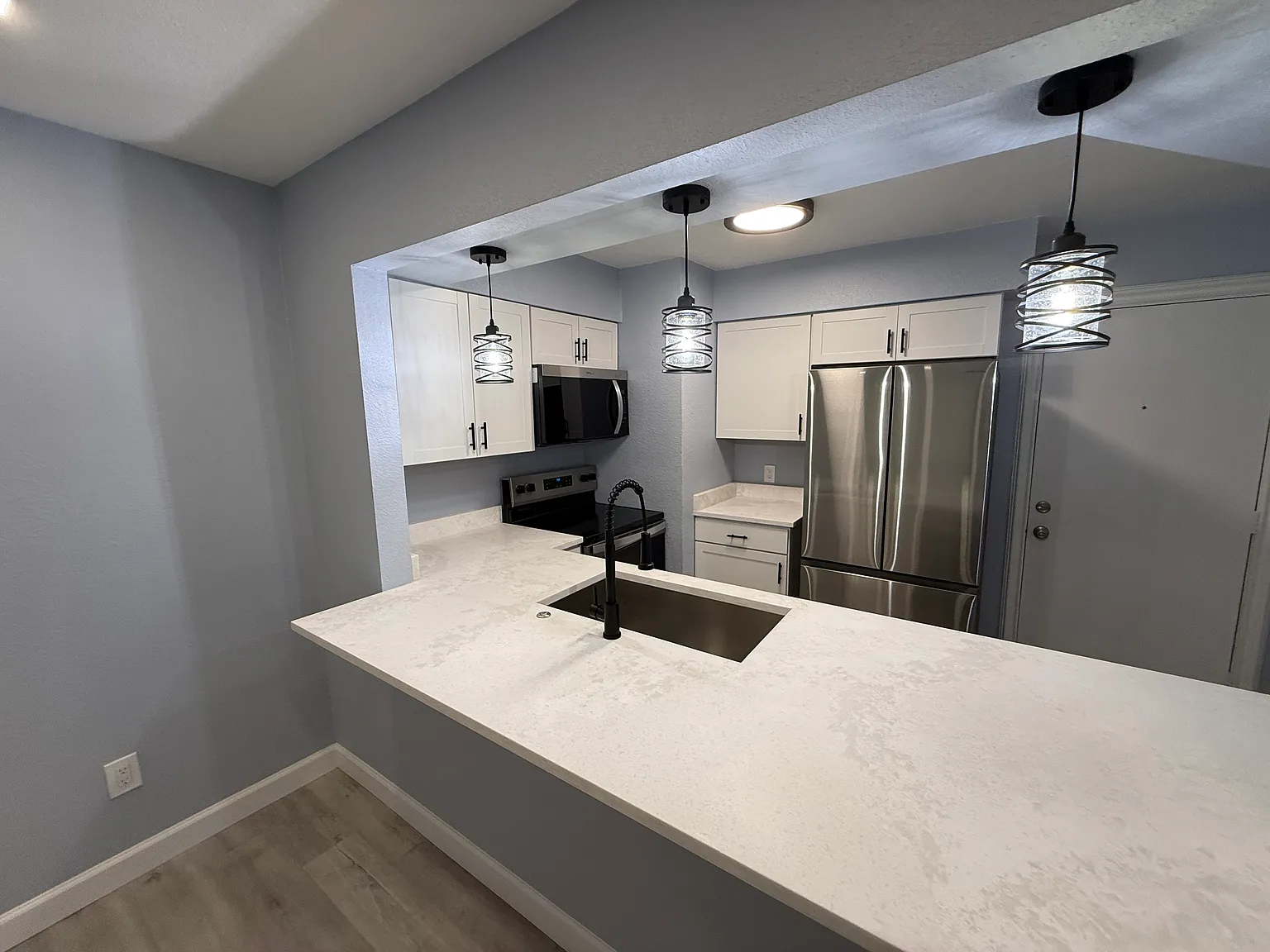2 bed, 1.5 bath, 1106 sqft, $1,395 — Photo 2