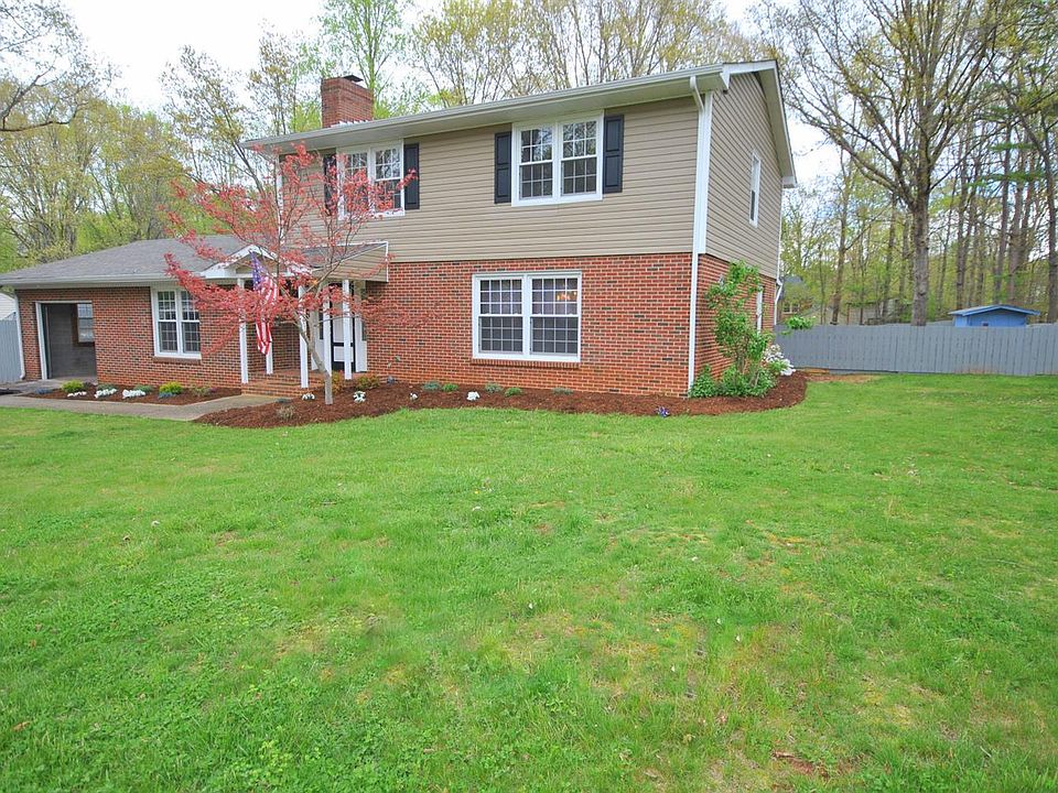 1st image of 433 Walton Dr