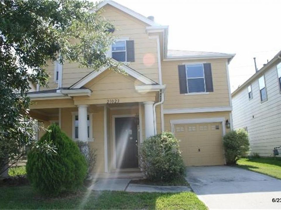 1st image of 21023 Emery Mills Ln