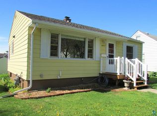 4810 Peabody St, Duluth, MN 55804