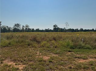 16 Long Leaf Ln, Opelika, AL 36804