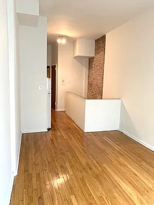 Rented by Bond New York | media 18