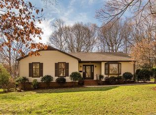 1200 Longbrook Dr, Charlotte, NC 28270