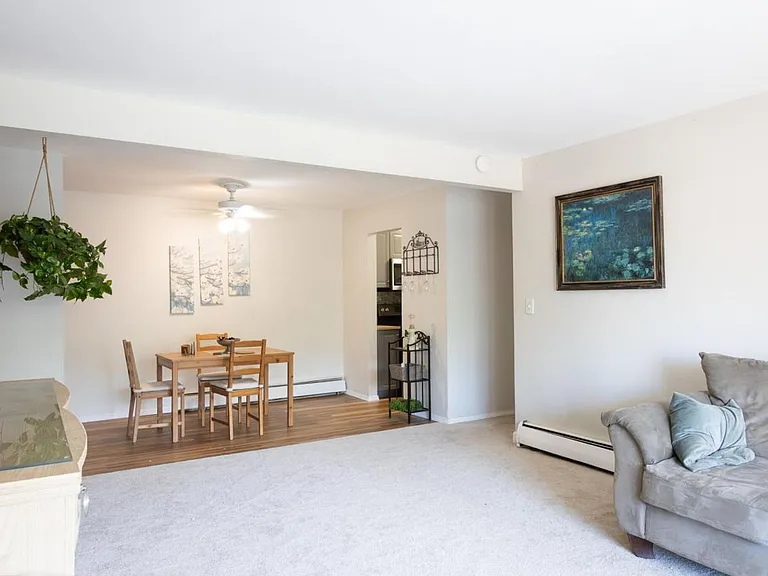 207 Ballard St #302 — Photo 9