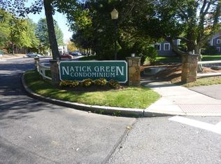 4 Post Oak Ln APT 19, Natick, MA 01760
