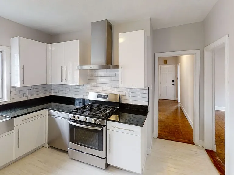 194 North St #194 — Photo 3