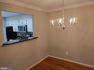 1220 Quaker Hill Dr, Alexandria, VA 22314