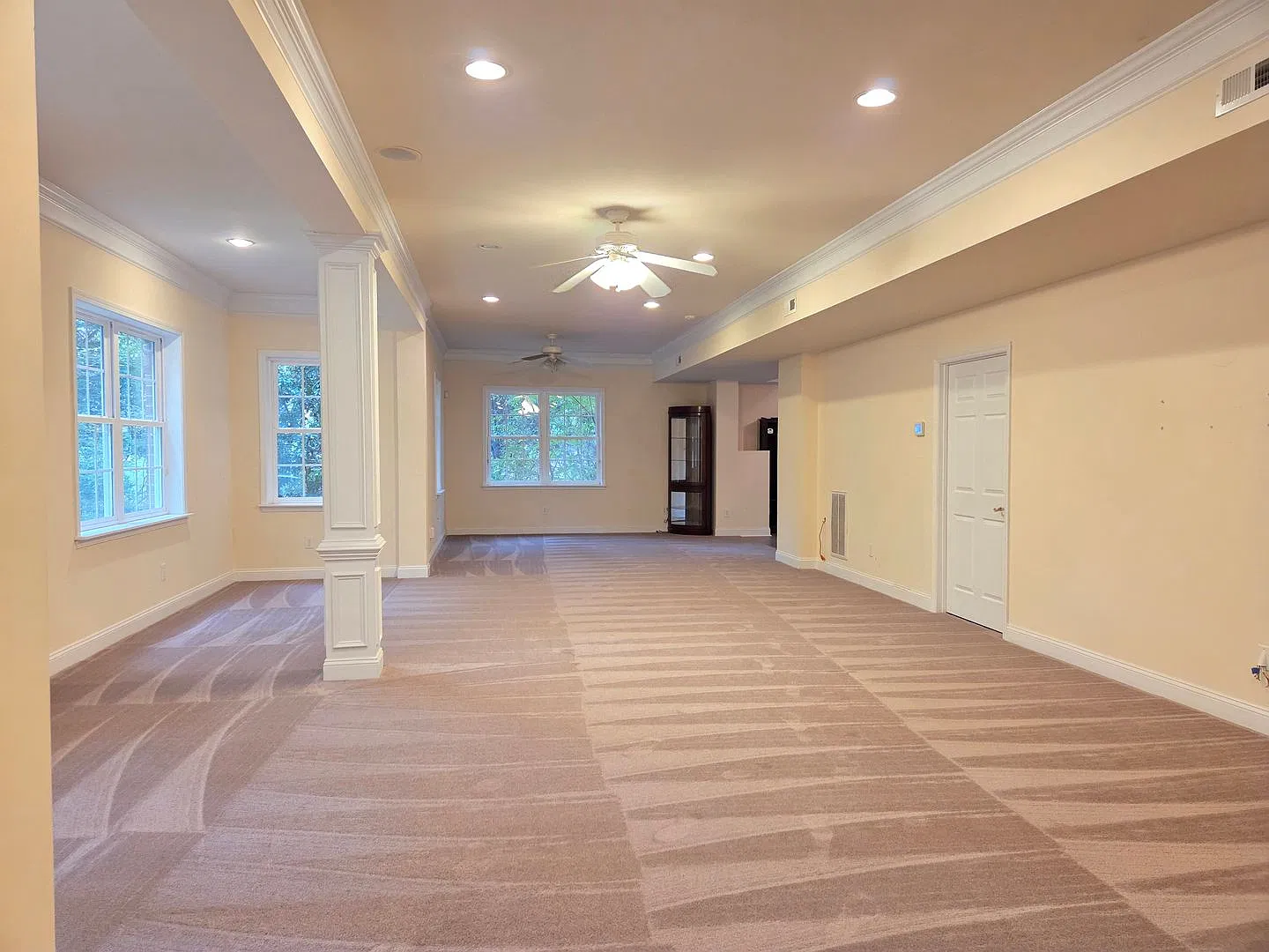 1 bedroom basement apartment — Photo 2
