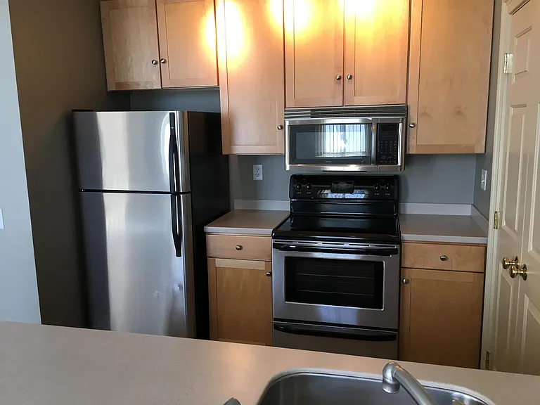 40 Hanover St #40 — Photo 14