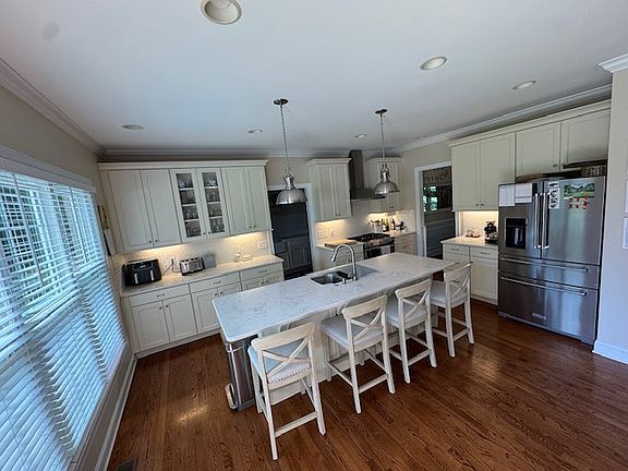 2nd image of 11253 Home Place Ln
