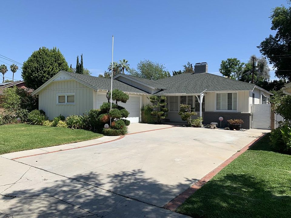 1st image of 5844 Ranchito Ave