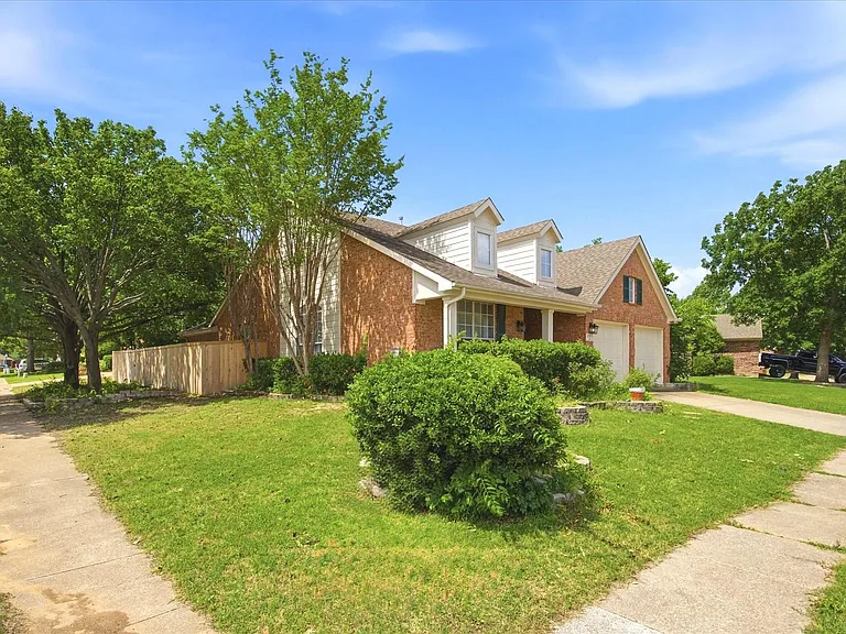 5101 Stonecrest Dr — Photo 10