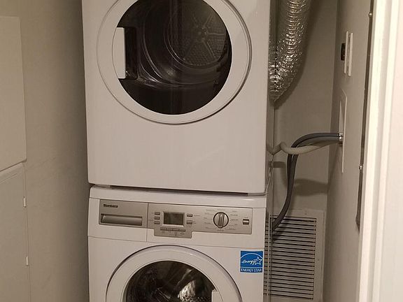 washer and dryer in unit