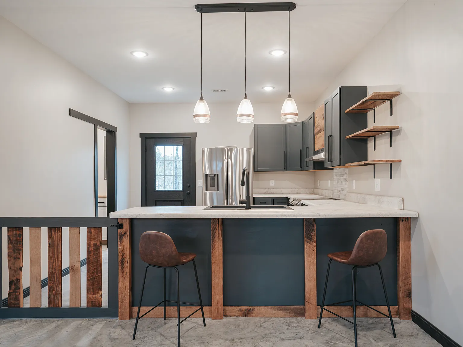 5577 New Chapel Rd — Photo 3