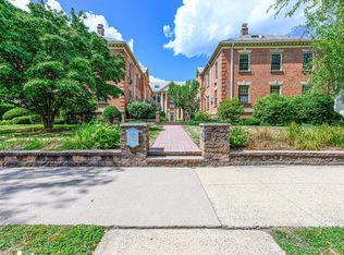 Everit Court, New Haven, CT 06511