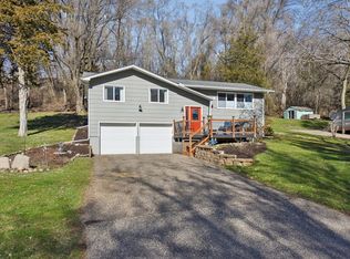 244 Quehl Ave N, Lakeland, MN 55043