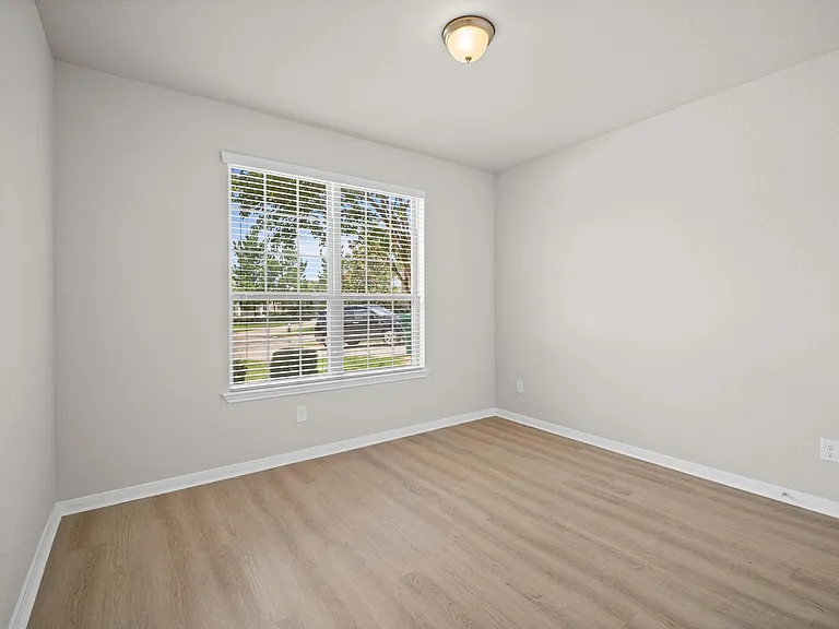 10 Log House Ct — Photo 17