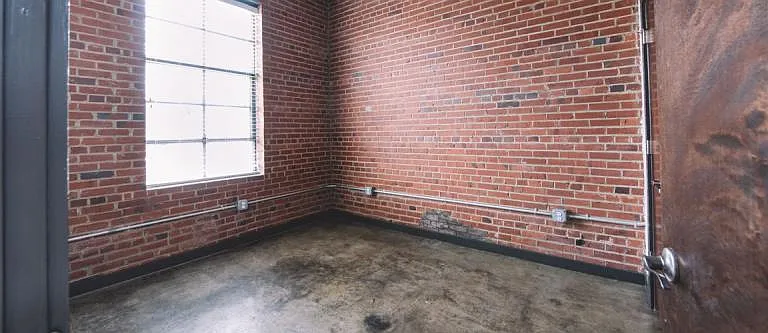 703 N Harrison St — Photo 2