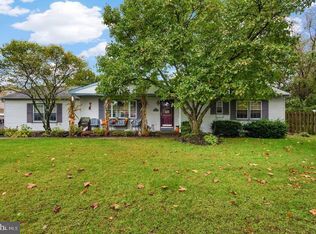 101 Red Bank Ct, West Deptford, NJ 08096